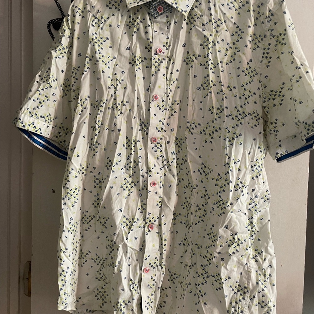 Robert Graham Cream and Blue Patterned Button Down Shirt